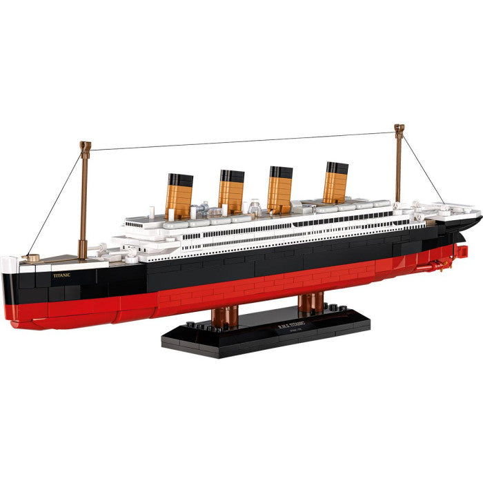 Model of the Titanic made from building blocks on a white background